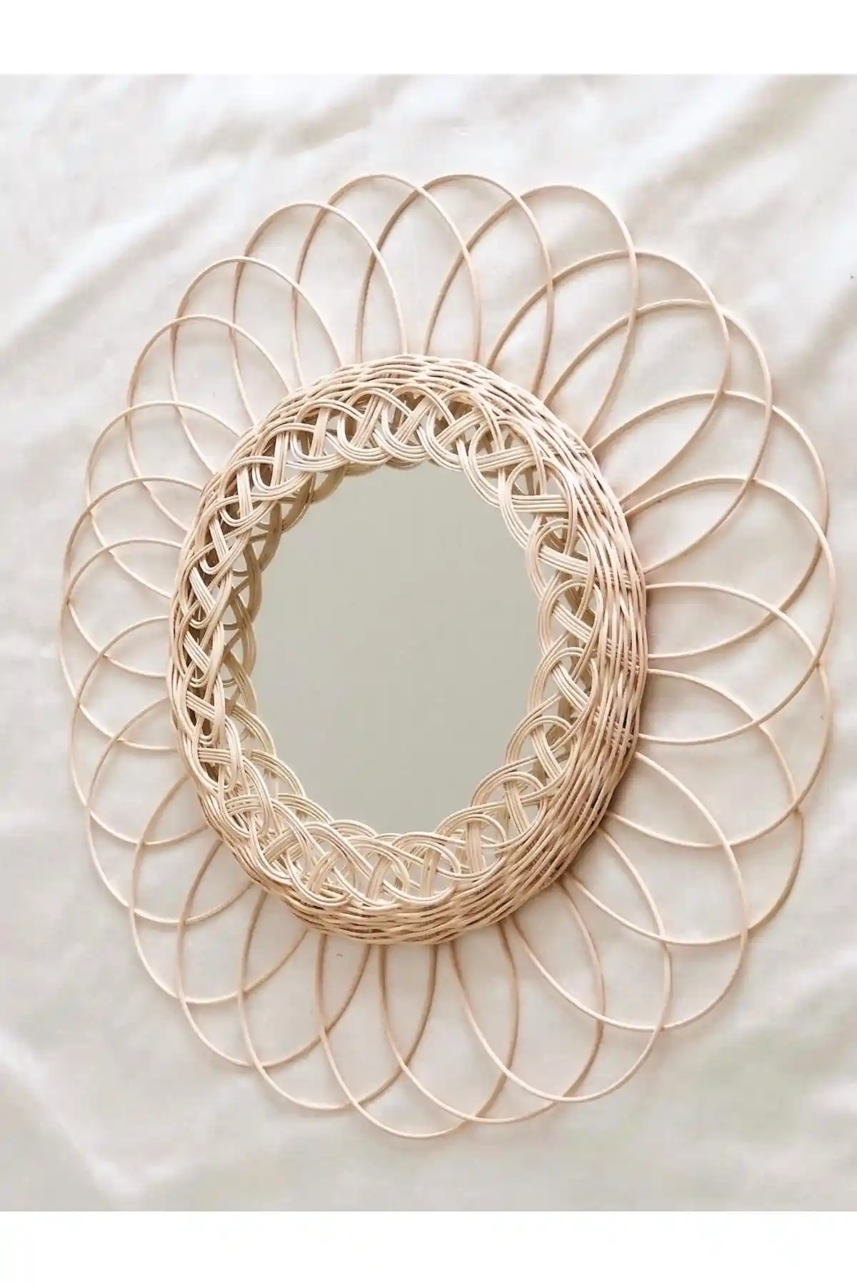 Veneris Design 30 Cm Rattan Bambu Hasır Ayna: Modern ve Şık Duvar Aksesuarı