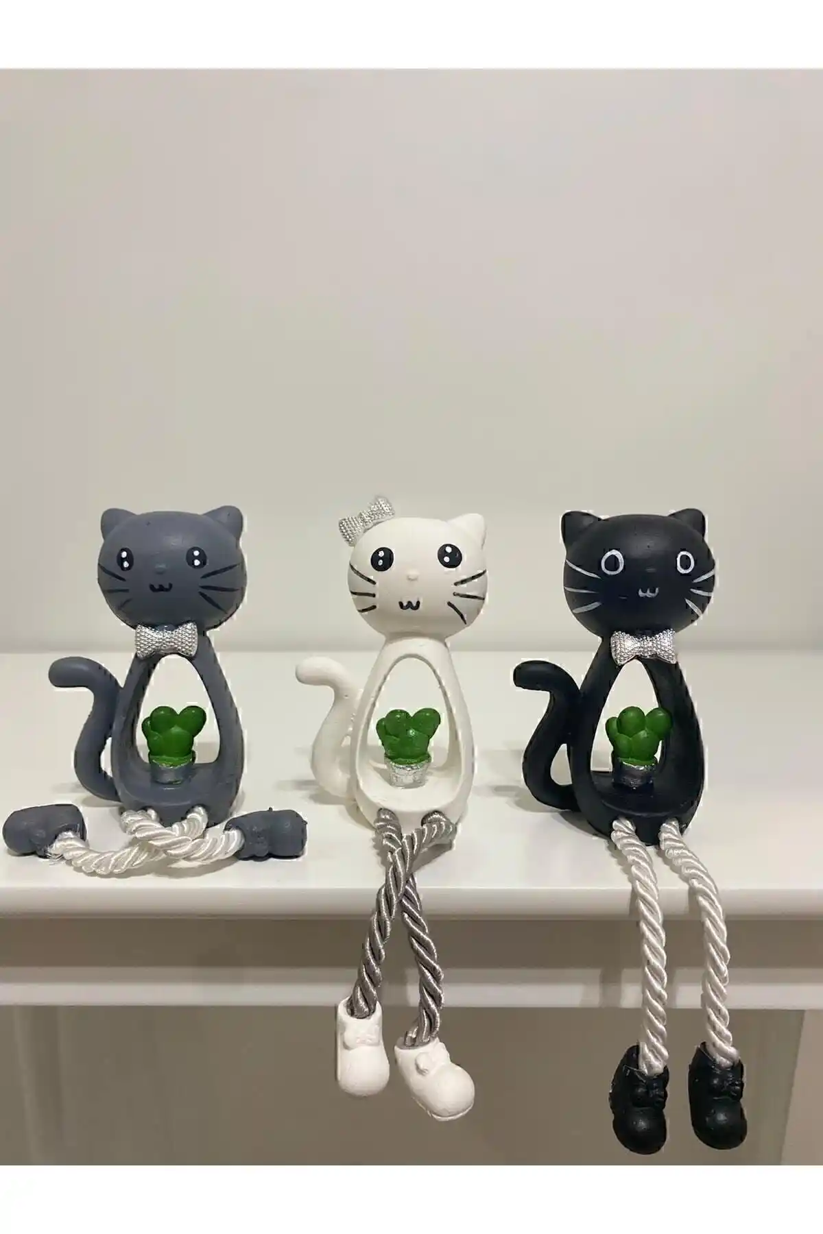 EGHOME Kedi Biblo Ayakları Sallanan 3 Lü Set: Modern ve Estetik Dekoratif Tasarım