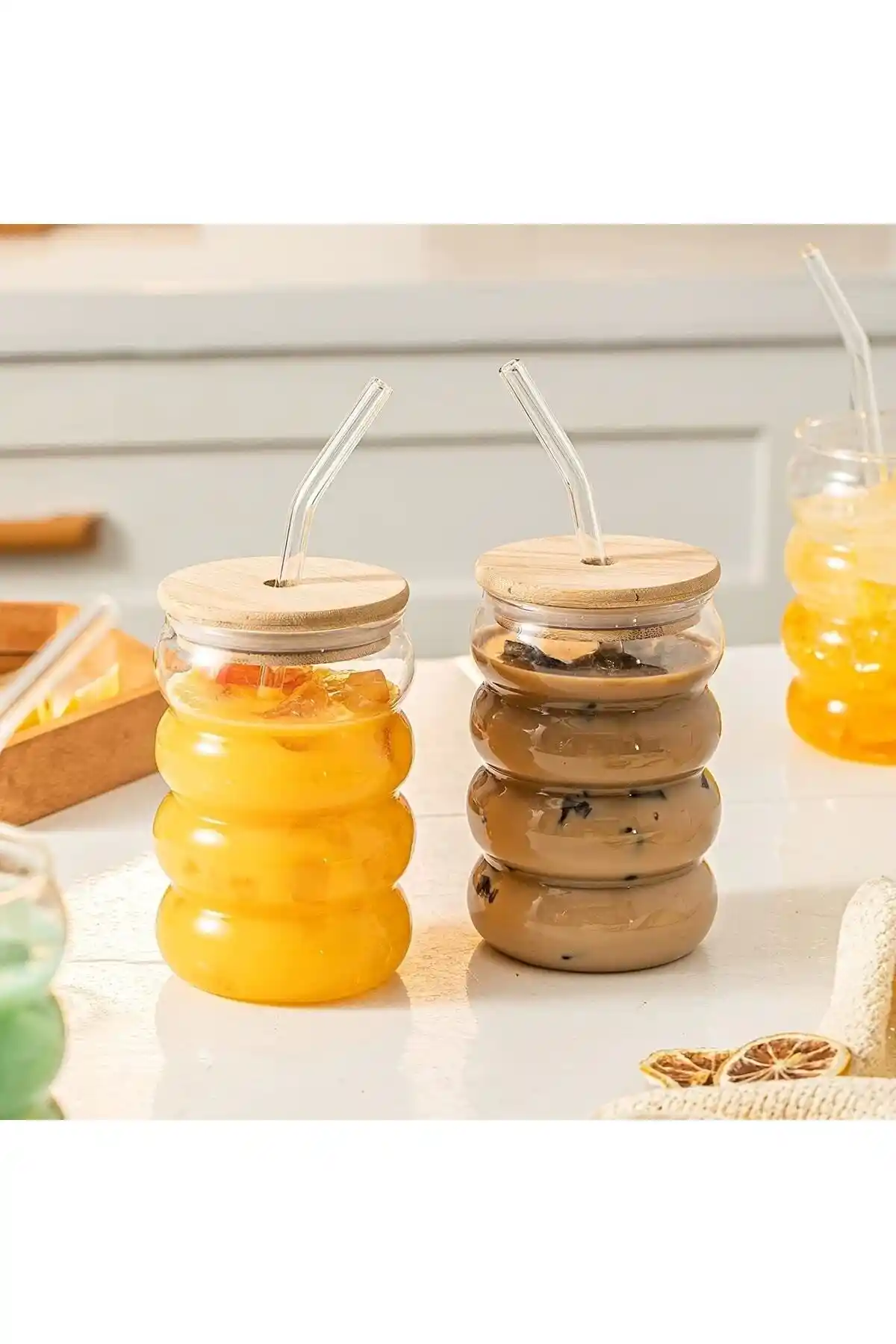 Yenigeldi 300 ml Isıya Dayanıklı Borosilikat Cam Bardak Seti Ahşap Kapaklı