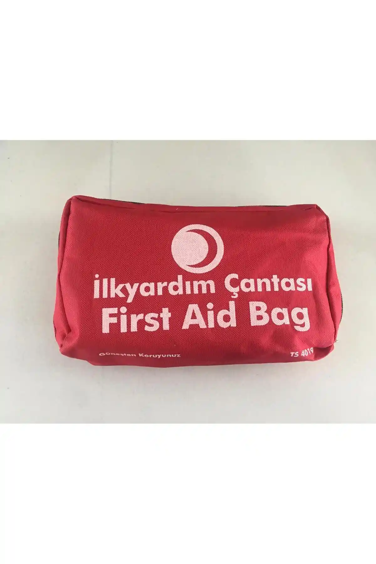 İstoç Türk ve SEMATEKS İlk Yardım Çantası Karşılaştırması: Hangi Ürün Daha Uygun?