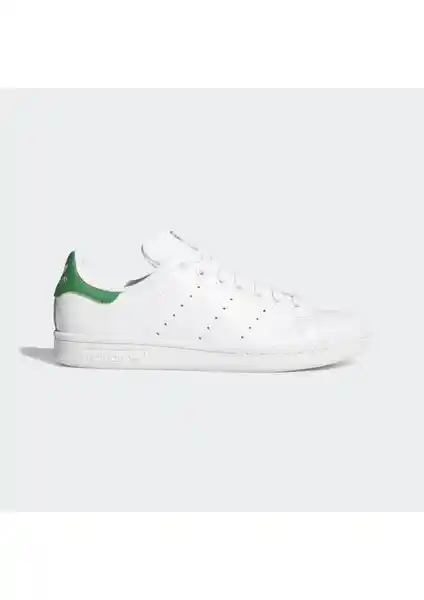 Adidas Originals B24105 Stan Smith Ayakkabıları: Şıklık ve Dayanıklılık Bir Arada