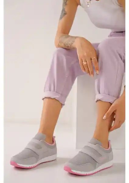 Arriva Lifestyle Flex Kadın Günlük Ayakkabı: Konfor ve Şıklık Bir Arada