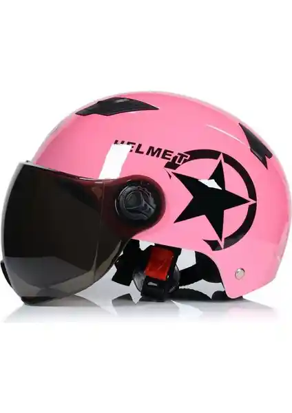 China Dolls Liksada Motosiklet Kaskı Güvenlik ve Tarzı Bir Arada Sunar