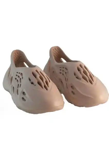 Evamood Delikli Yeezy Foam Runner Vizon Unisex Spor Ayakkabı Özellikleri ve Kullanım Avantajları