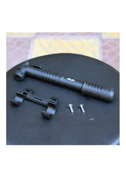 Giyo GP-04 El Pompası İncelemesi: Dayanıklı ve Yüksek Performanslı Bisiklet Pompası