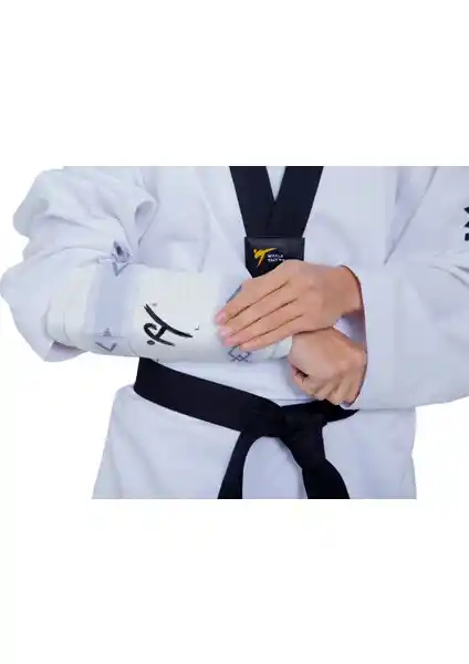 Haşado Taekwondo Koruyucu Takımı: Güvenlik ve Konfor Sunan Dayanıklı Ekipman