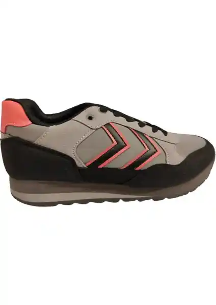 Hummel Marathona Heritage Kadın Günlük Spor Ayakkabısı: Şıklık ve Konforun Bir Arada Sunulduğu Modern Tasarım