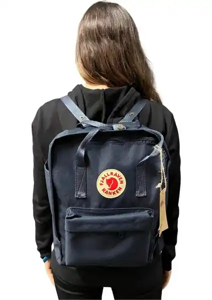 Kanken Sırt Çantası: Günlük ve Seyahat Kullanımı İçin Şık ve Dayanıklı Tasarım