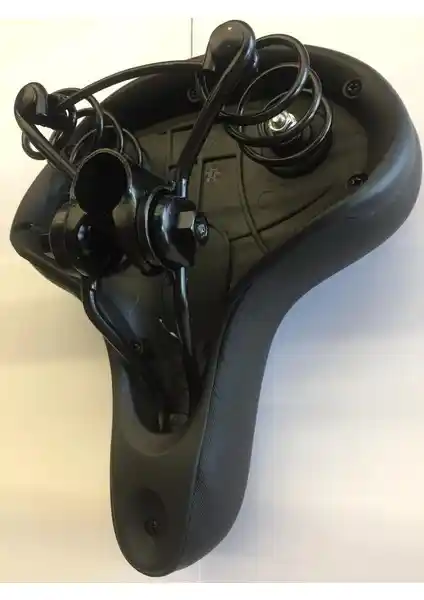 KNT Sele Geniş Yaylı: Uzun Süreli Sürüşler İçin Konfor ve Dayanıklılık Sunan Sele