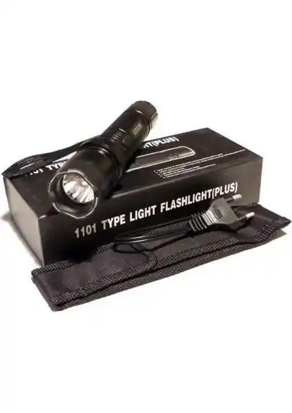 Köpek Kovucu Feneri: Güvenliği Artıran Pratik ve Etkili Kişisel Koruma Cihazı