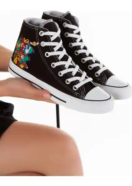 Lideral Günlük Keten Spor Ayakkabısı Siyah Renk ve Love Baskısıyla Modern Şıklık