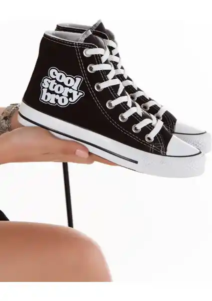 Lideral Siyah Beyaz Unisex Spor Ayakkabı: Modern Tasarım ve Günlük Kullanım Uygunluğu