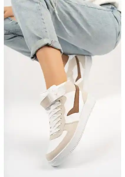 Mcdark Uzun Bilekli Spor Sneakers Ayakkabı: Şıklık ve Konforun Birlikte Sunumu