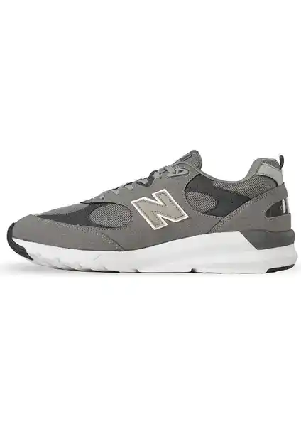 New Balance 109 Gri Erkek Ayakkabı Günlük Kullanım ve Şıklık İçin Uygun Model