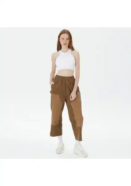 Puma Downtown.93 Kadın Spor Ayakkabısı: Modern Tasarım ve Konforun Buluşması