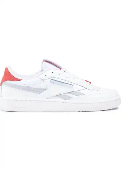 Reebok Club C Revenge Beyaz Kadın Sneaker: Şıklık ve Konforun Bir Arada Sunumu