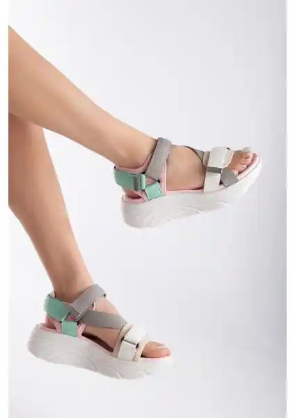 Sandal Spor Kadın Dolgu Topuk Cırtlı Günlük Spor Sandalet Beyaz Gri