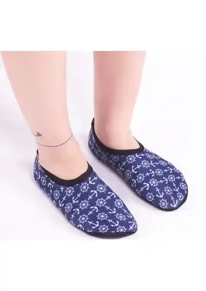 Savana Havuz Patiği: Güvenli ve Konforlu Su Giyim Deneyimi için Pratik ve Şık Bir Seçenek