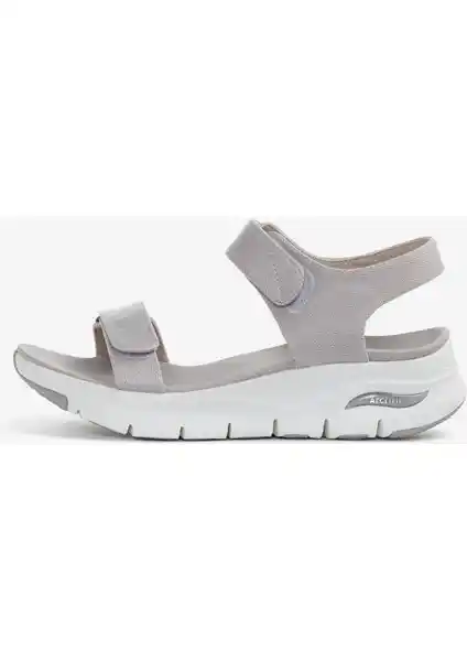 Skechers ARCH FIT Kadın Bej Sandalet: Konfor ve Şıklığın Modern Buluşması
