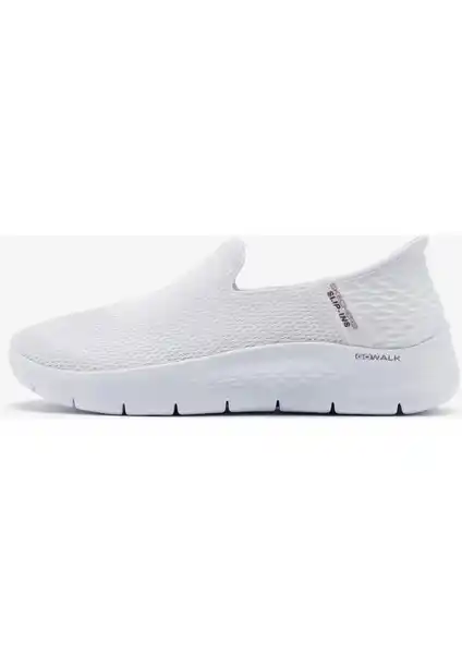 Skechers Go Walk Flex Relish Kadın Beyaz Yürüyüş Ayakkabısı Konfor ve Şıklık Sunar