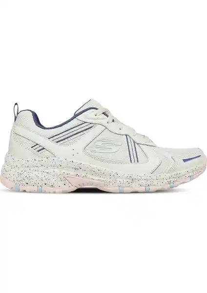 Skechers Hillcrest Vast Adventure Kadın Beyaz Outdoor Ayakkabı Doğa ve Günlük Kullanım İçin Uygun