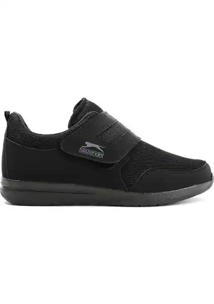 Slazenger ALISON I Kadın Sneaker: Şıklık ve Konfor Sunan Günlük Spor Ayakkabı