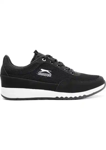 Slazenger ANGLE I Kadın Sneaker: Şıklık ve Konforu Bir Arada Sunan Modern Spor Ayakkabı