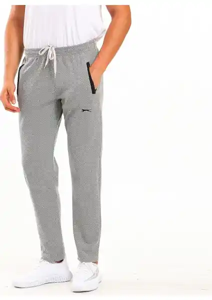 Slazenger IZOT I Erkek Eşofman Altı Gri: Rahatlık ve Şıklık Sunan Modern Spor Giyim Seçeneği