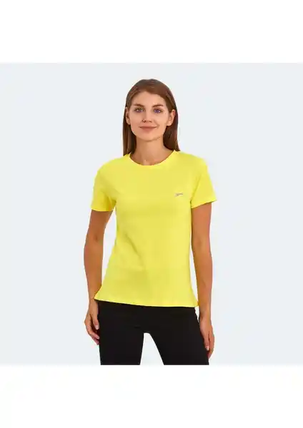 Slazenger KORNELI I Kadın Tişört Sarı: Yaz Aylarına Uygun Şık ve Konforlu Tasarım