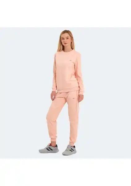 Slazenger OLINDA Kadın Pudra Eşofman Takımı Şıklık ve Konforun Birlikte Sunulduğu Modern Tasarım