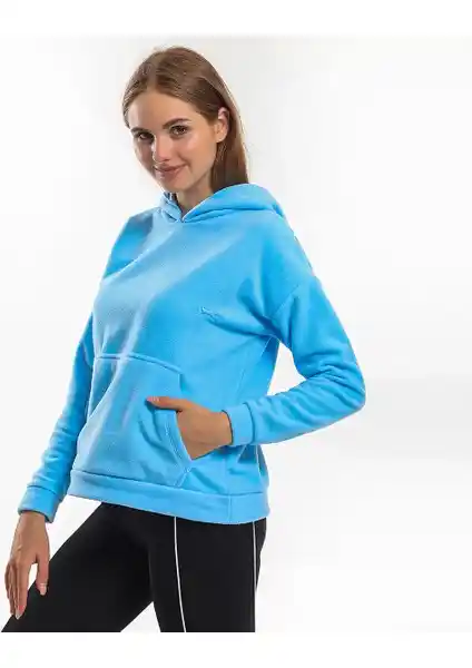 Slazenger SASSA IN Kadın Polar Mavi: Konfor ve Şıklık Sunan Modern Kış Giyim Seçeneği