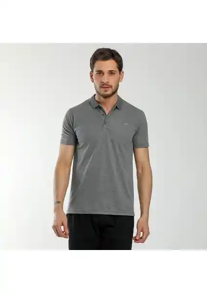 Slazenger SOHO Erkek Tişört Antrasit: Şık ve Konforlu Günlük ve Spor Kullanımı İçin