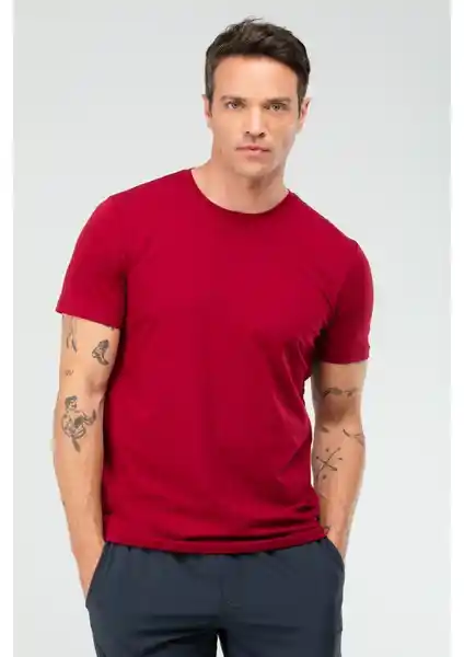 Speedlife Bordo Pamuklu Erkek Tişörtü: Günlük Kullanım İçin Şık ve Rahat Seçenek