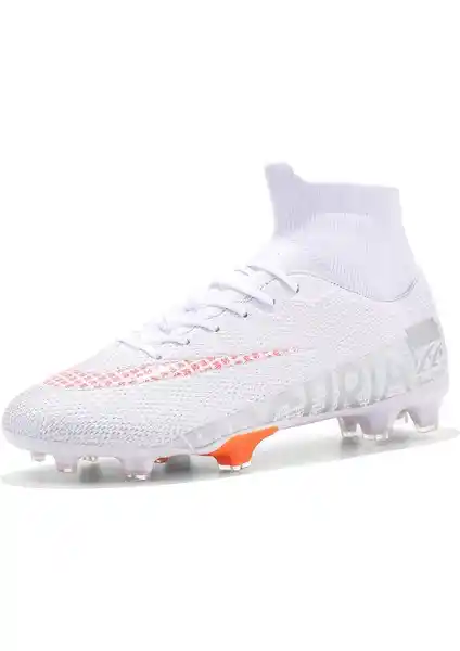 Xcity Beyaz Futbol Ayakkabısı: Performans ve Konfor Sunan Dayanıklı Spor Ayakkabısı