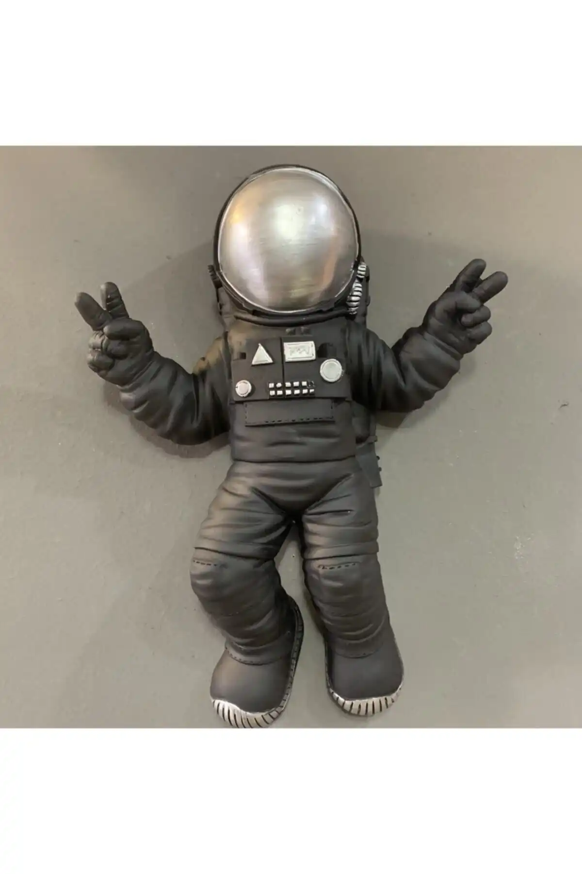 Art Sanart Astronot Heykeli: Modern Ev Dekorasyonuna İlginç Dokunuşlar
