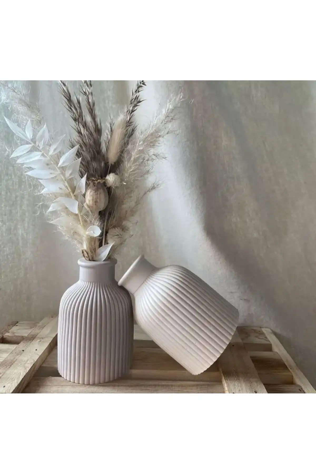 Artiskandinav Dekoratif Vazo ile Minimalist ve Şık Mekanlar Yaratın
