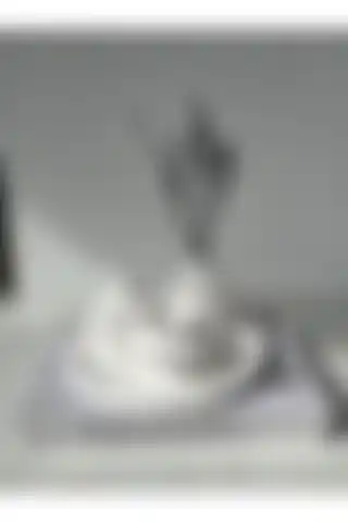 Home Sibel/Ela Tasarım Dekoratif Vazo Seti ile Modern Evlerinizi Zenginleştirin