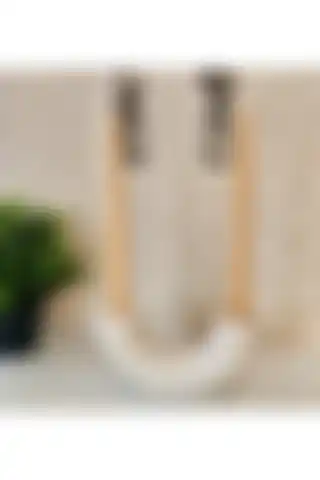 Thiramis Homeconcept Bej Şamdan Mumluk: Şıklık ve Fonksiyonellik Bir Arada