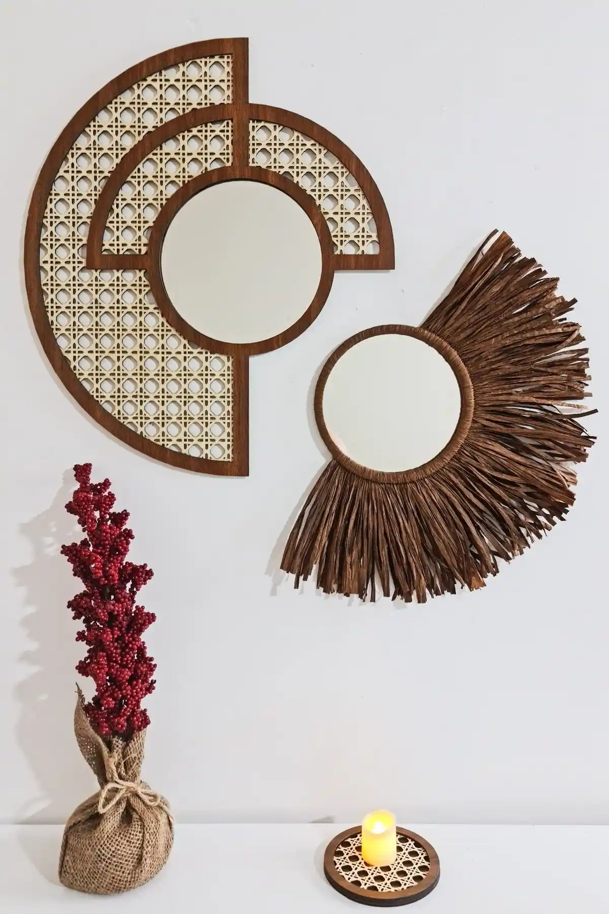 Bubihome Tasarım Ahşap ve Rafya Ayna İkili Set: Şıklık ve Kullanışlılık