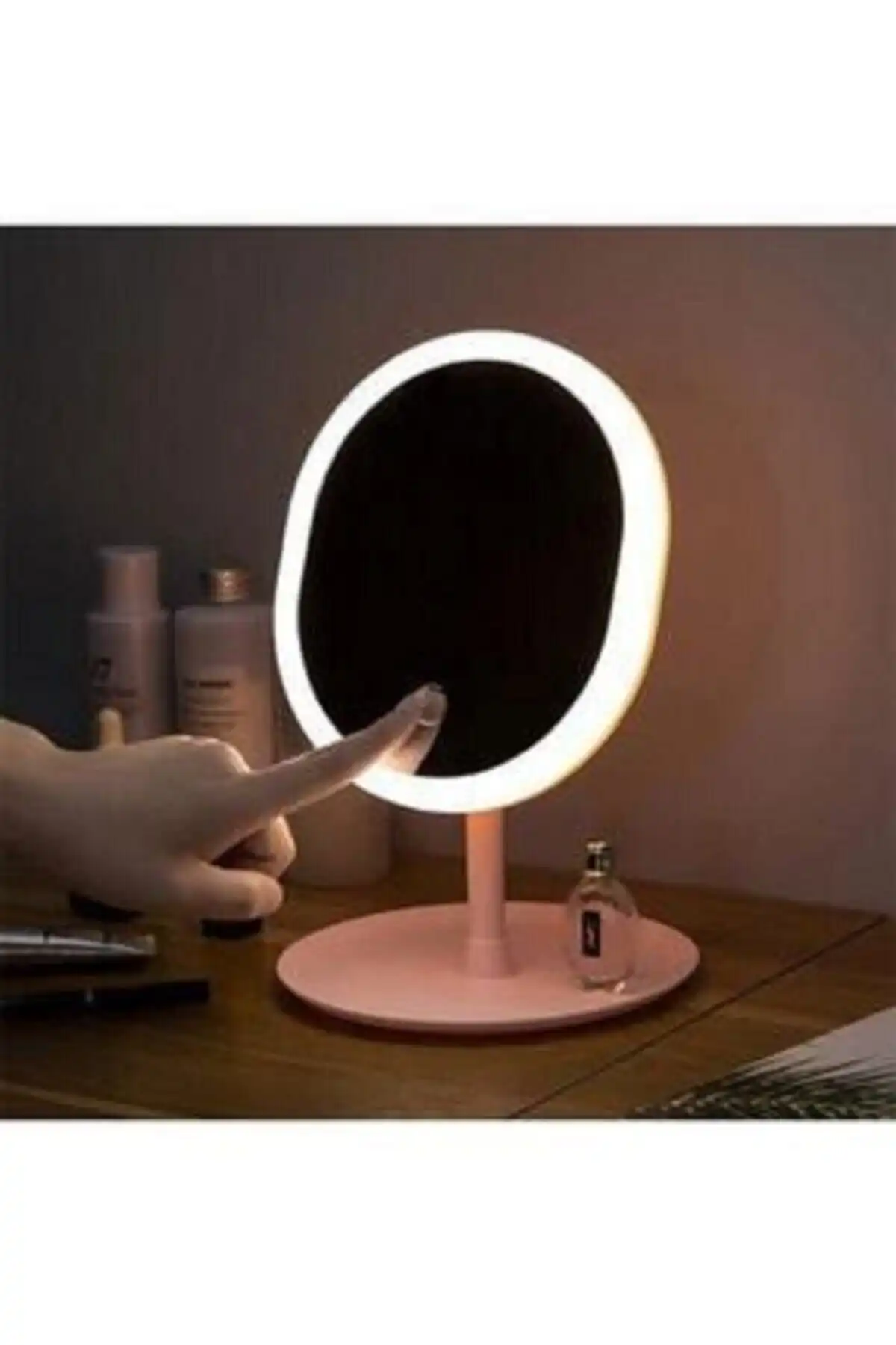Caddeoutlet Dokunmatik Led Işıklı Makyaj Aynası ve Özellikleri Hakkında Bilgi