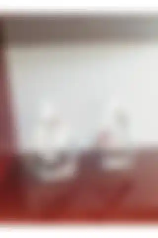 Hediyelik Ayaklı Ayna İncelemesi: Estetik ve Fonksiyonellik Bir Arada