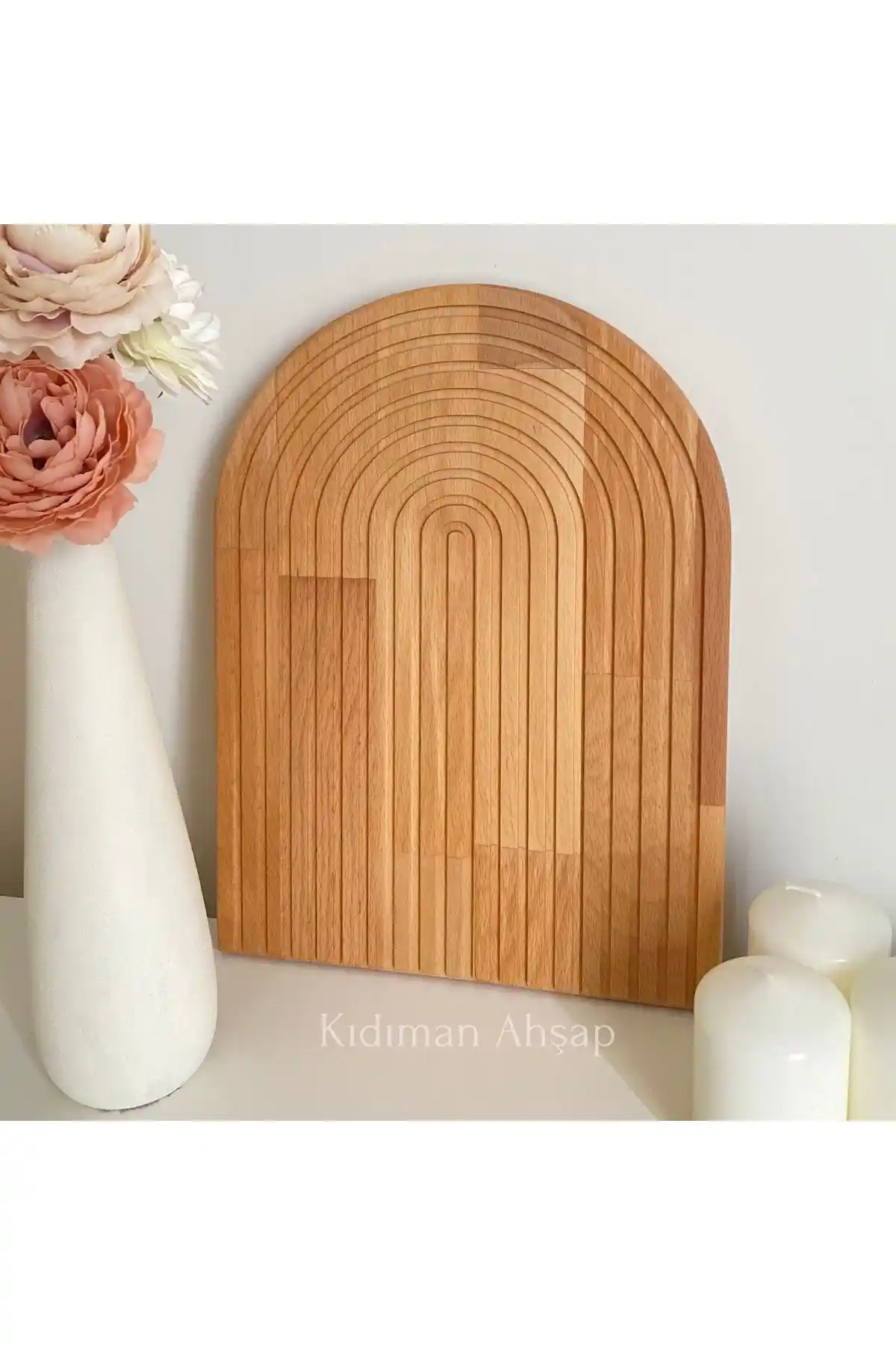 Kıdıman Ahşap Oymalı Yarım Gökkuşağı Dekoratif Tepsi ile Estetik ve İşlevsellik