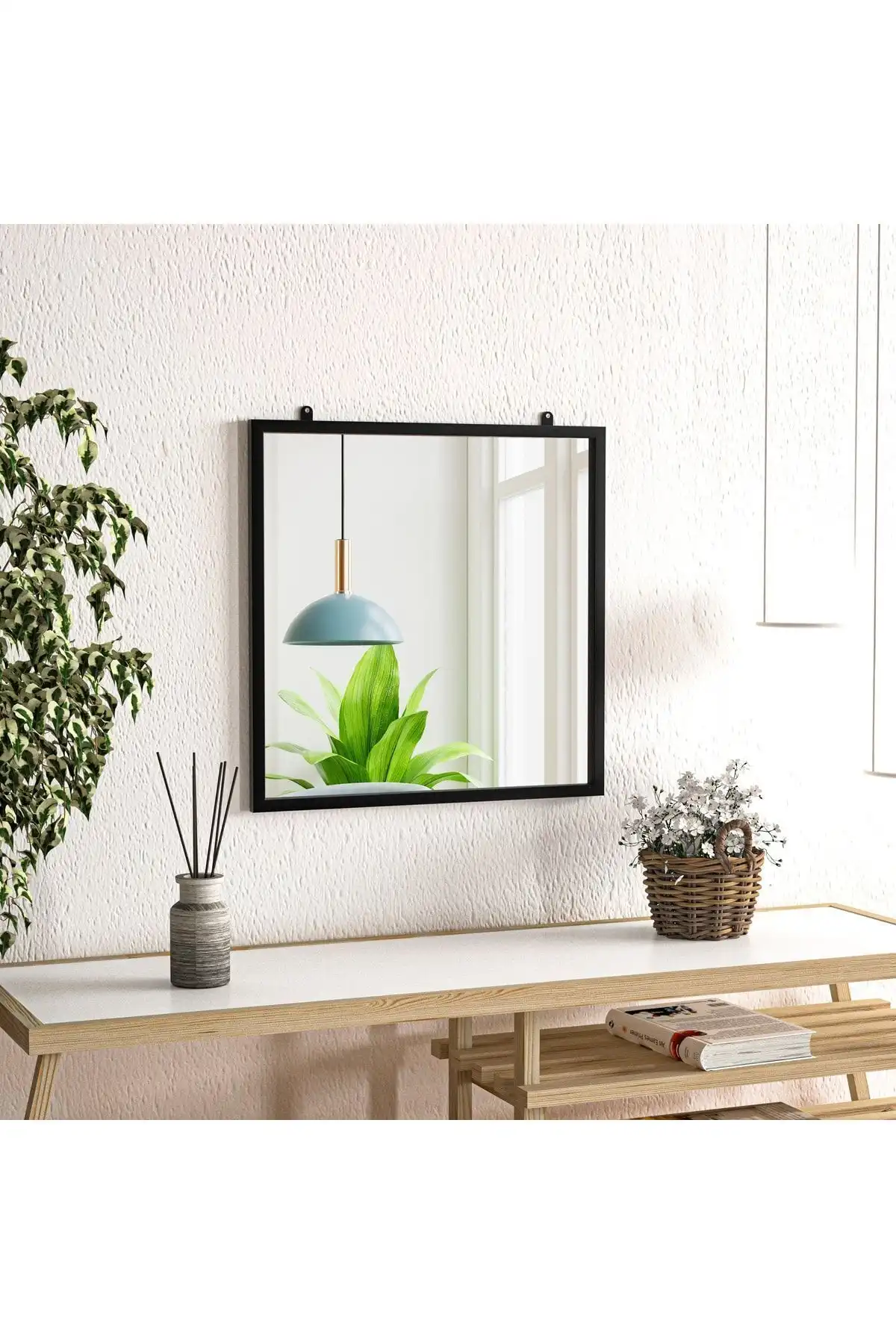 Tino Furniture Melody Siyah Metal Dekoratif Ayna: Modern Tasarım ve Fonksiyon