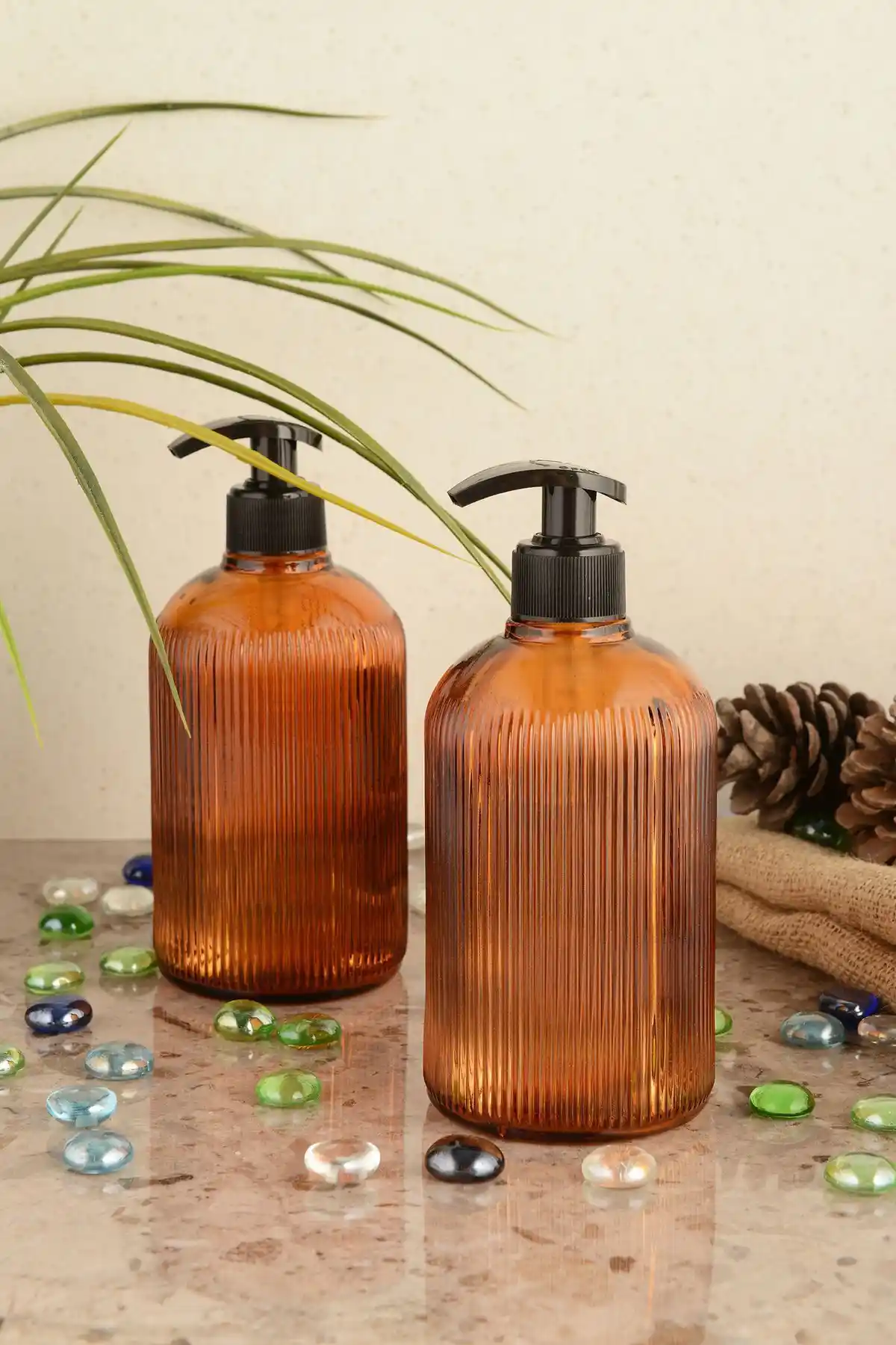 Angdesign Deniz Cam Sıvı Sabunluk Seti ile Banyonuza Modern ve Şık Dokunuş