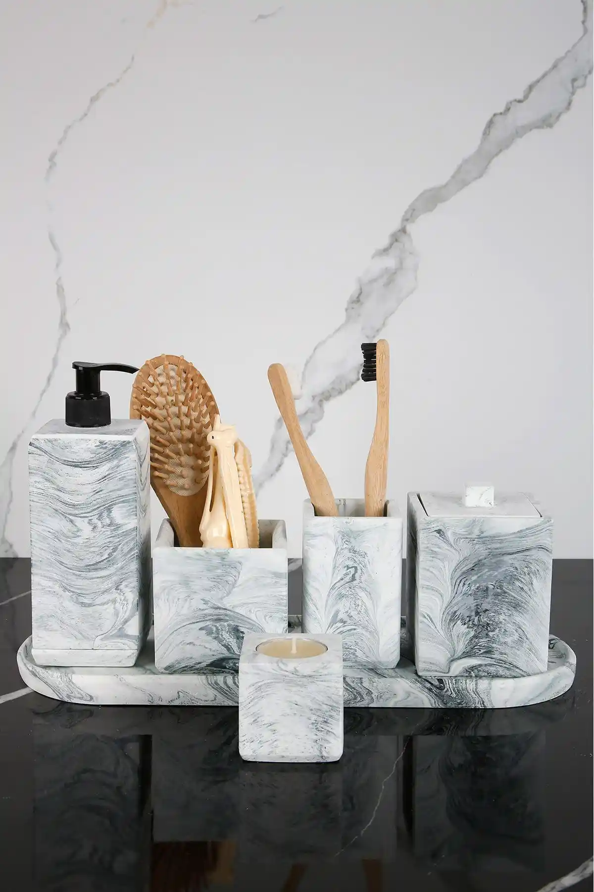 Betonmall 7 Parça Mermer Desenli Beton Banyo Seti Modern ve Dayanıklı Tasarım