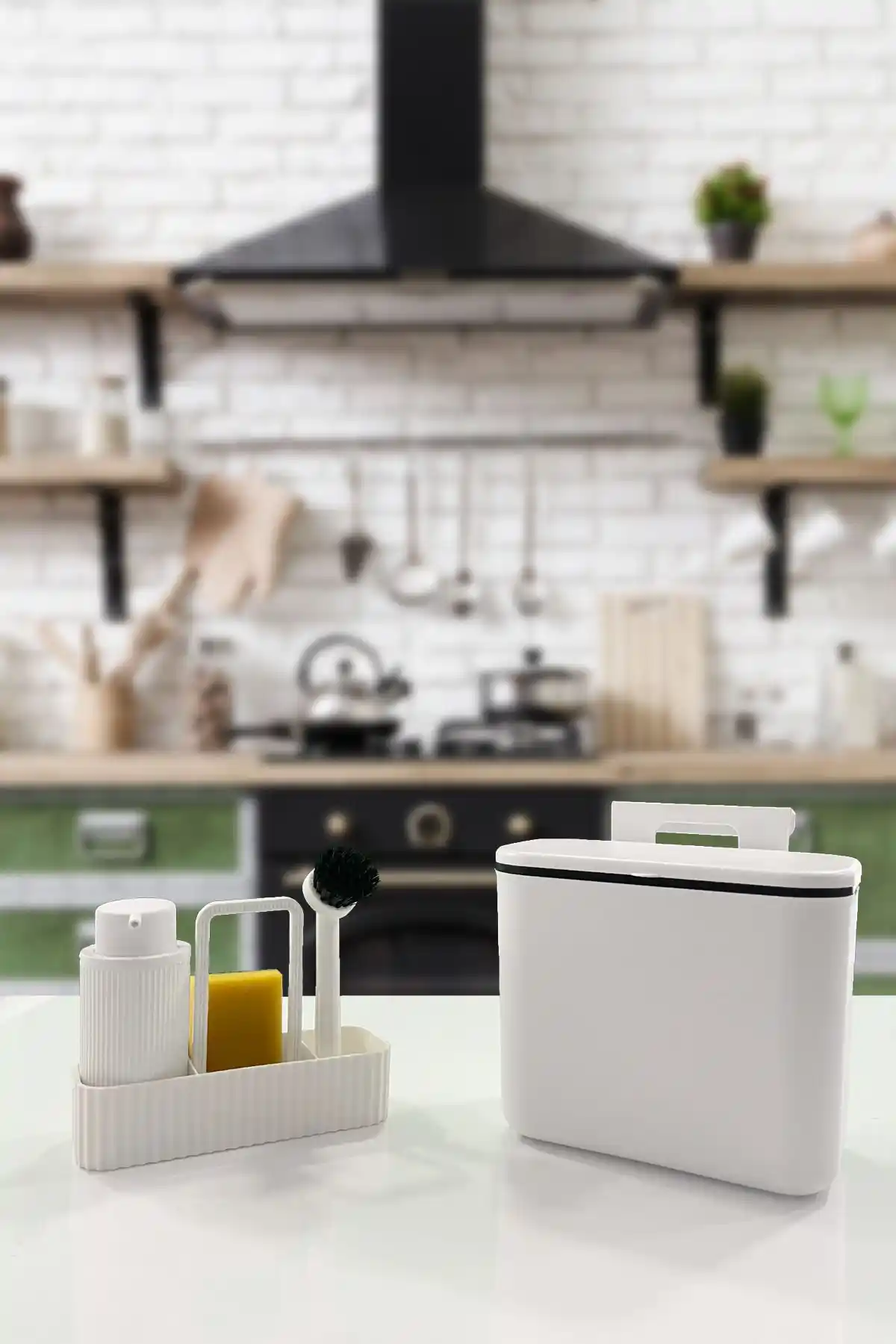 Biltas Plastik 2'li Bulaşık Seti ve Beyaz Çöp Kovasıyla Mutfakta Pratiklik ve Şıklık