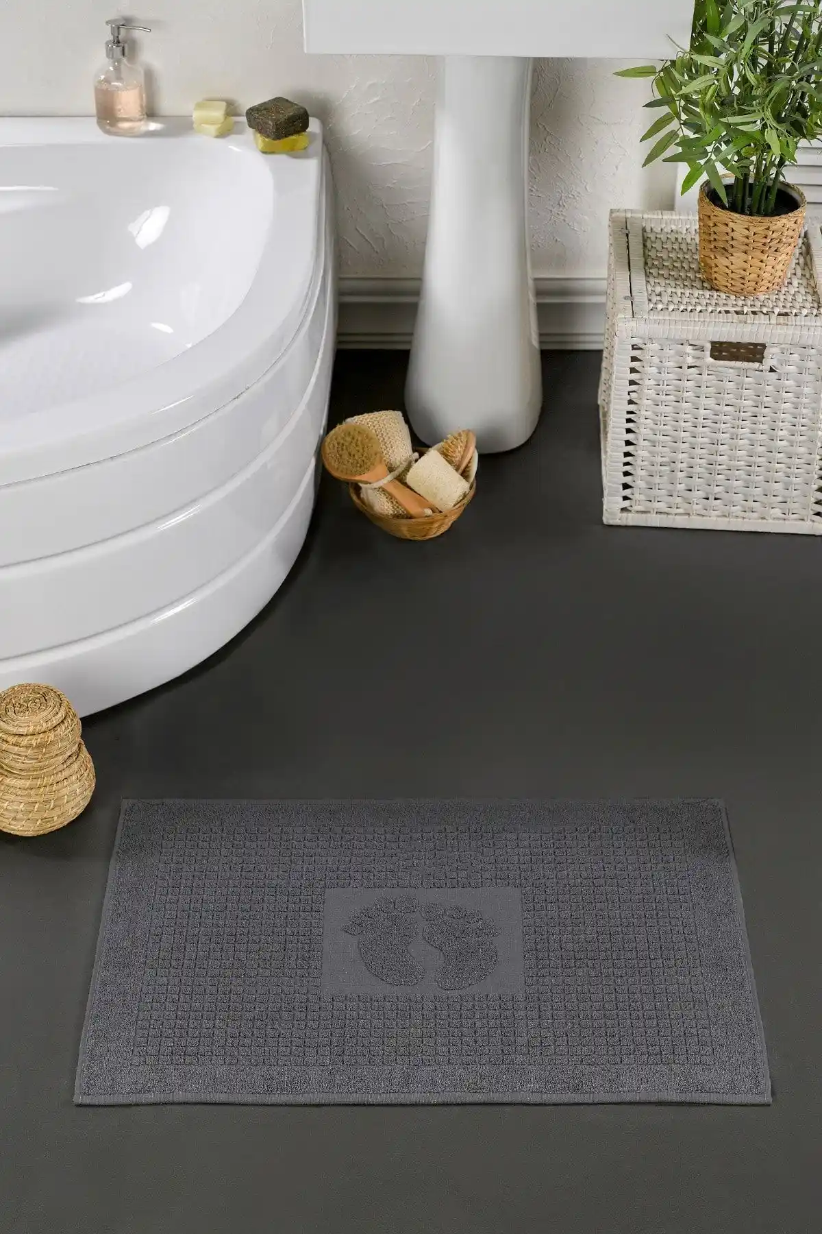 Casnack Ayak Havlusu 260 Gr. Pamuklu Modern ve Şık Banyo Aksesuarı