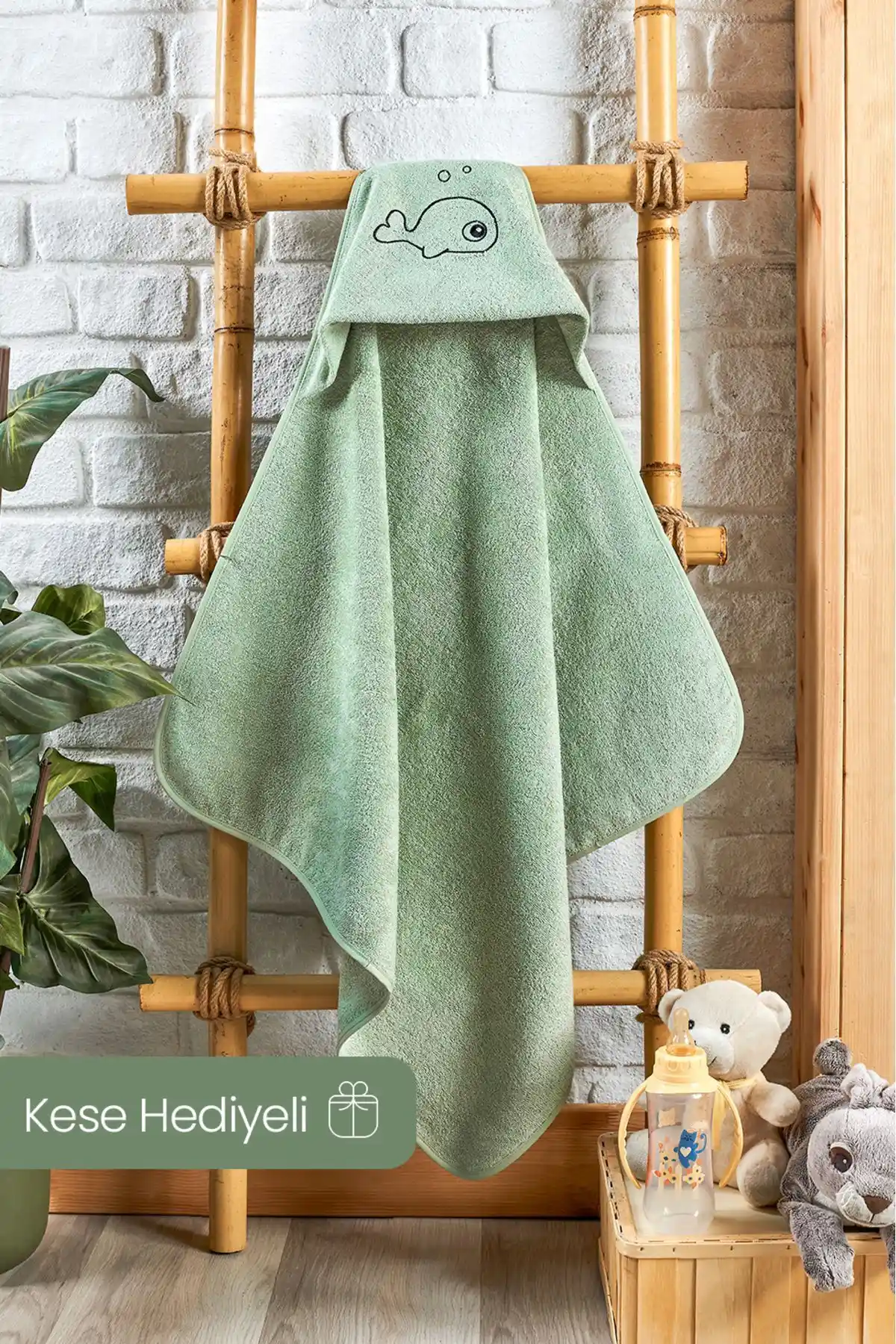 EIFIN Bambu Balık Nakışlı Bebek Havlu Kundak ve Kese Seti Doğal ve Güvenilir Bebek Bakım Ürünü