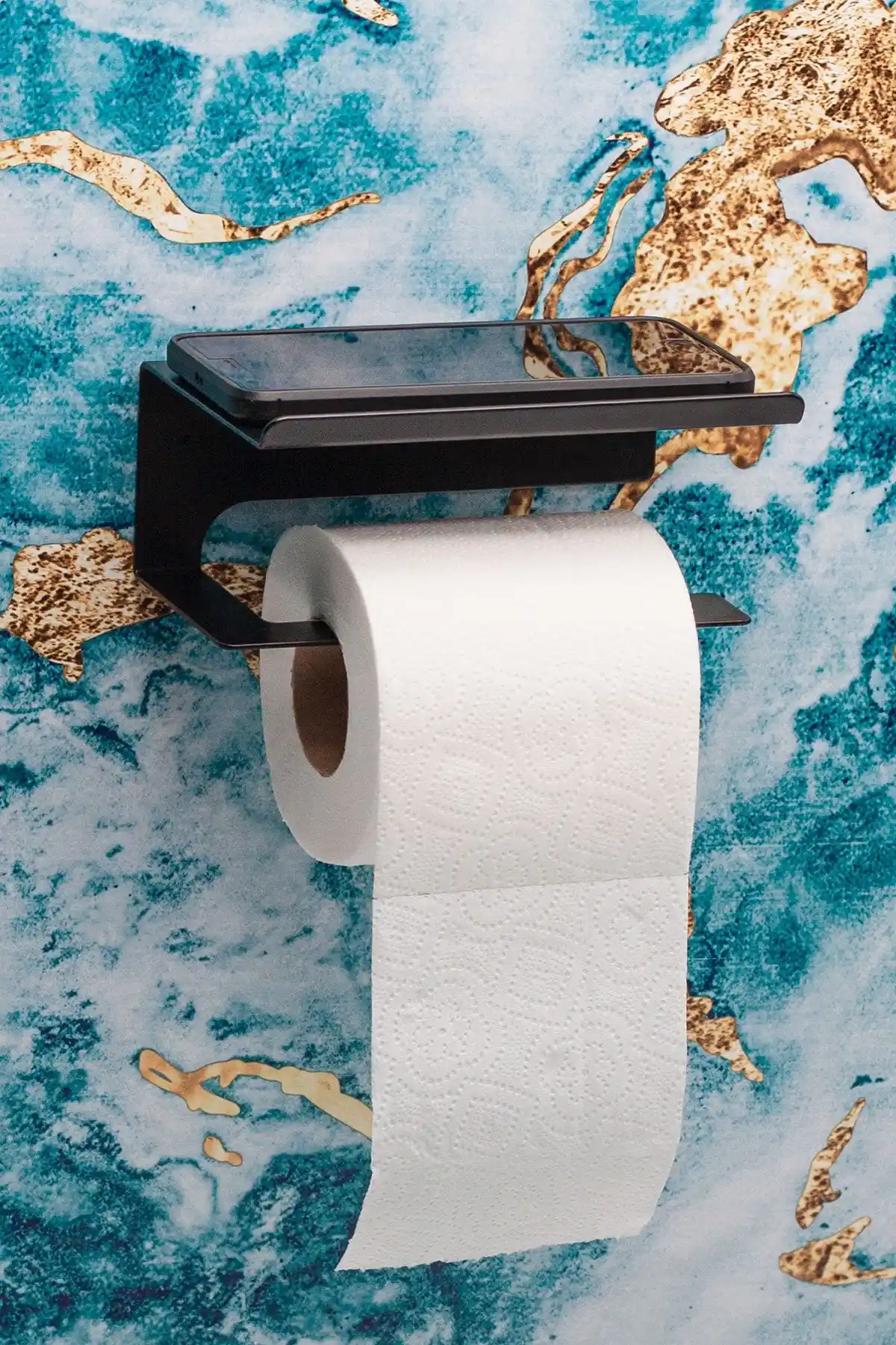 Ev ve ofis banyoları için modern ve dayanıklı metal tuvalet kağıdı askılığı