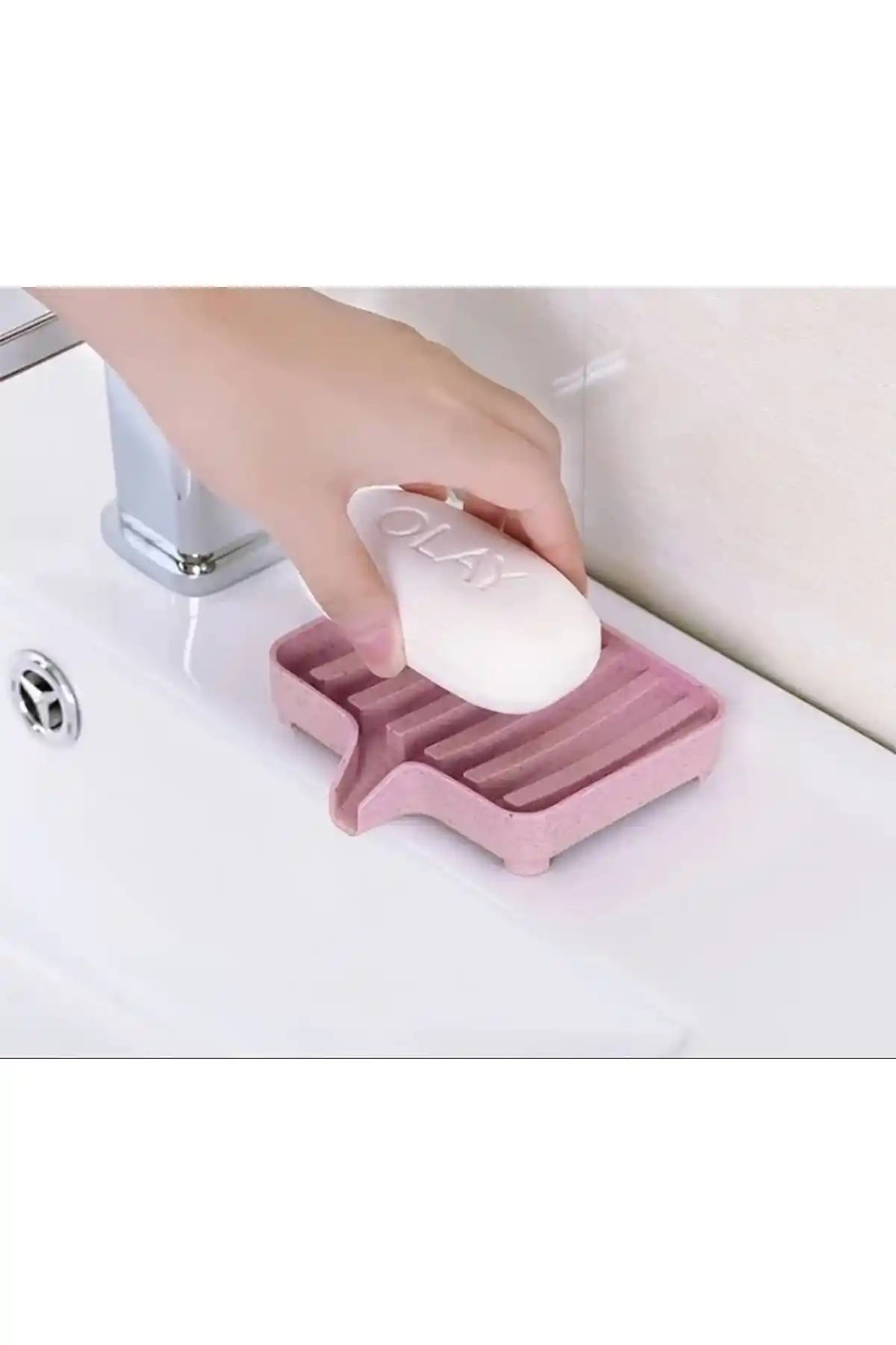 GELDİMİCOM Su Biriktirmeyen Katı Sabunluk ile Modern ve Pratik Banyo Tasarımı